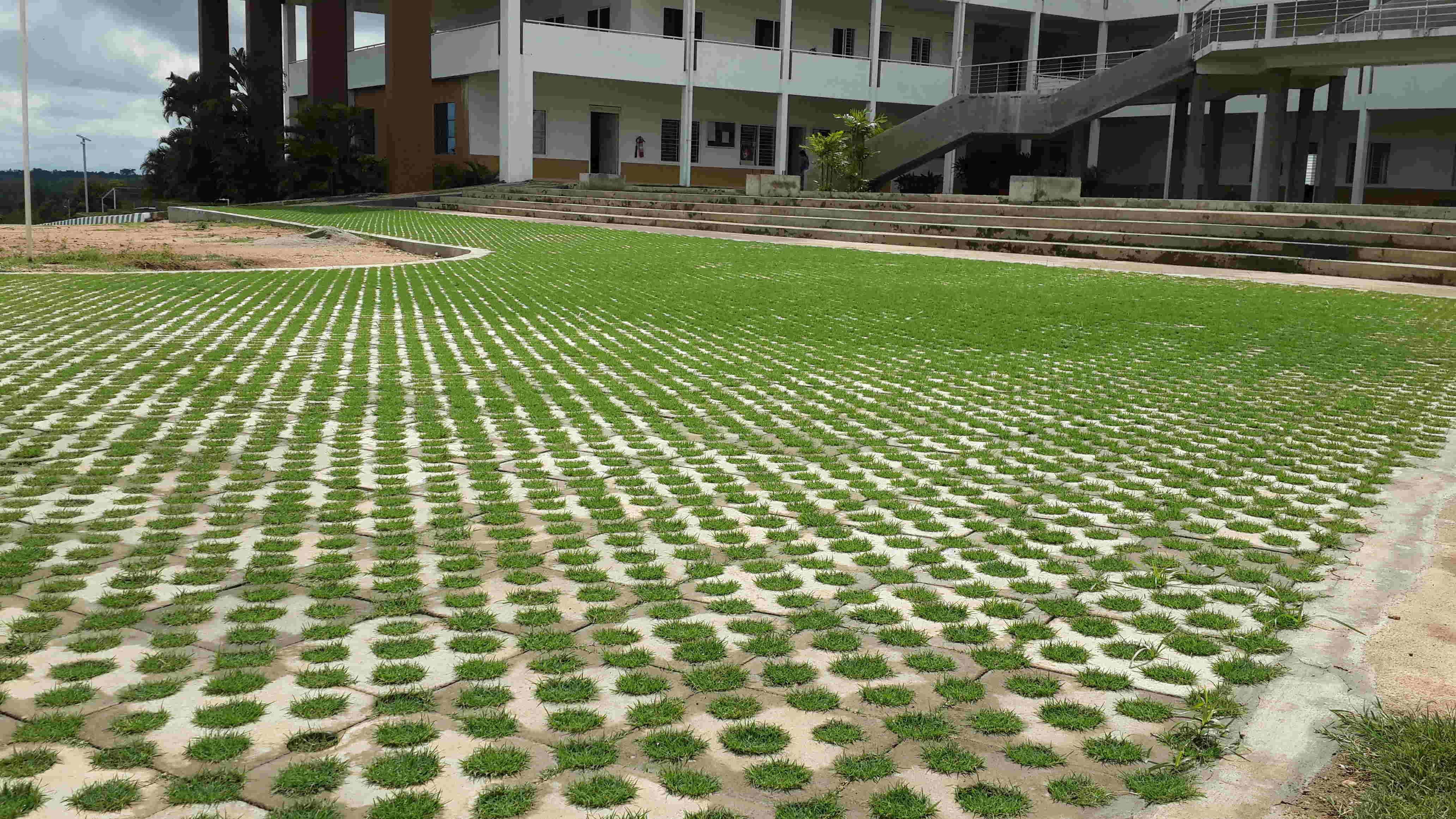 Lokish Garden